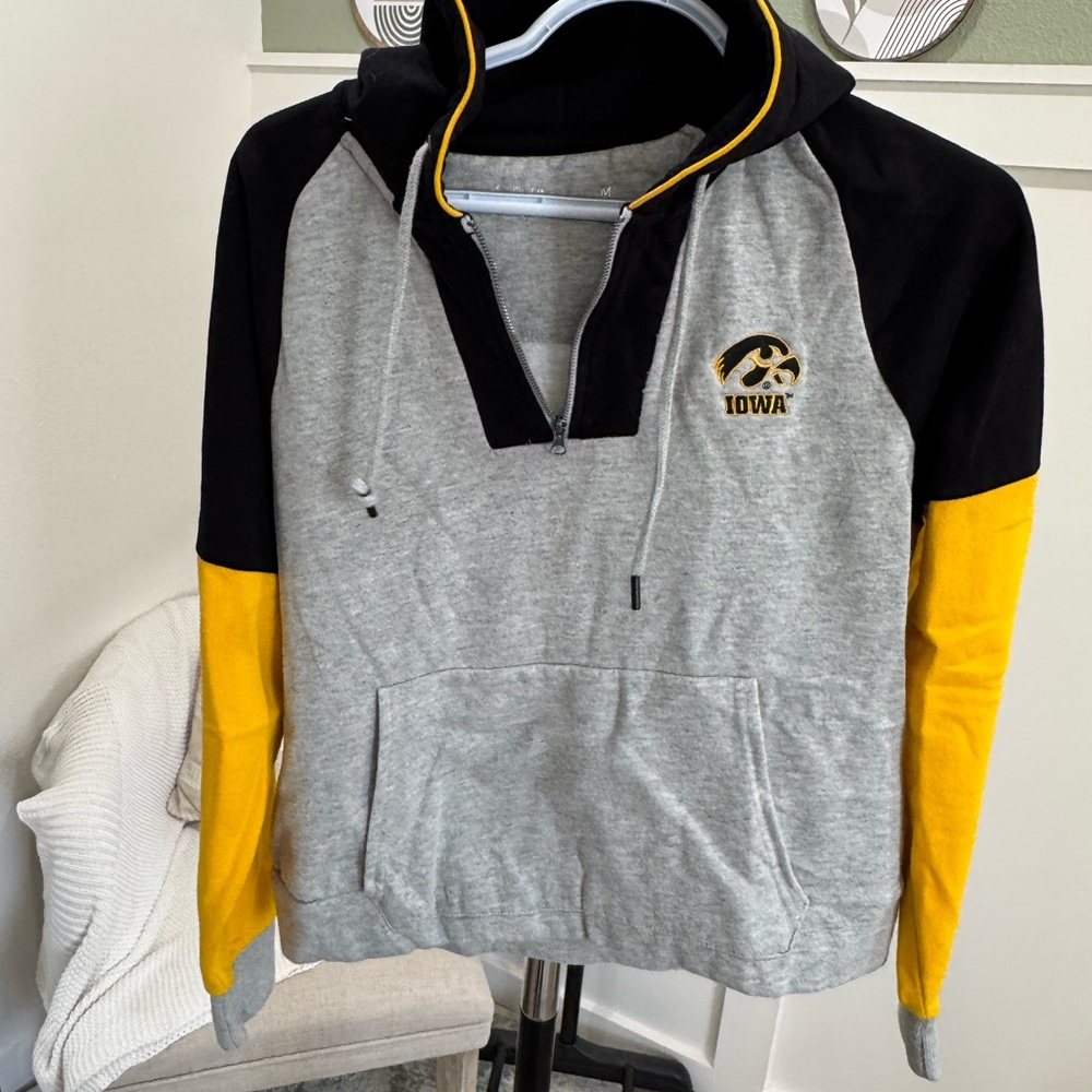 Iowa Hawkeyes Gray and Yellow Hoodie